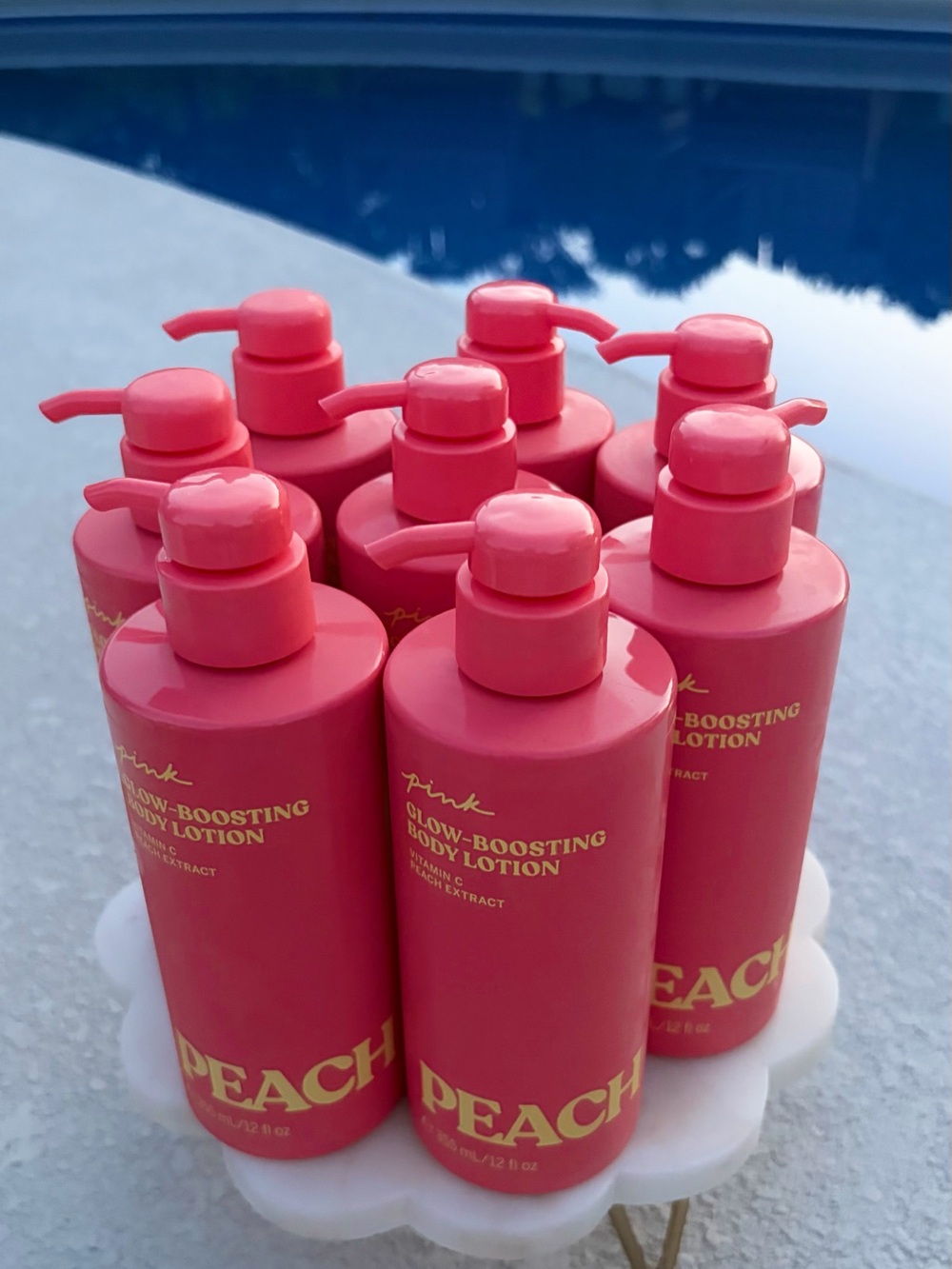 PINK Victoria’s Secret - 12oz PEACH - Glow Boosting Body Lotion - Picture 2 of 11